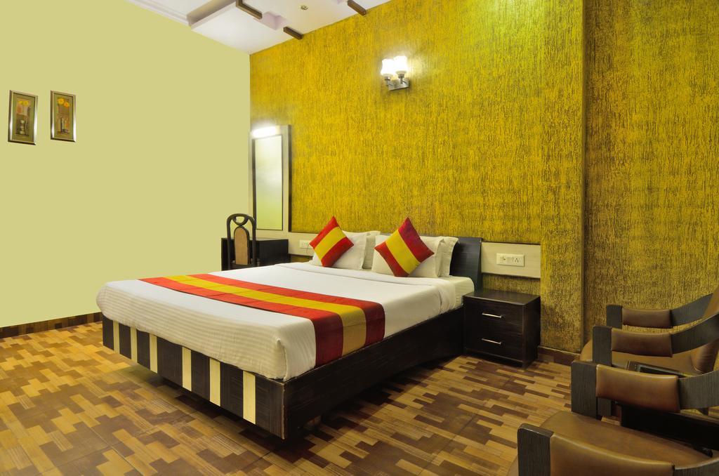 Hotel Roopa International Amritsar Dış mekan fotoğraf