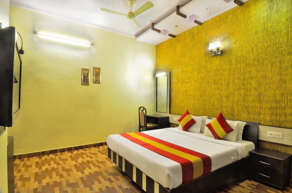 Hotel Roopa International Amritsar Dış mekan fotoğraf