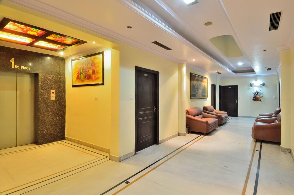 Hotel Roopa International Amritsar Dış mekan fotoğraf