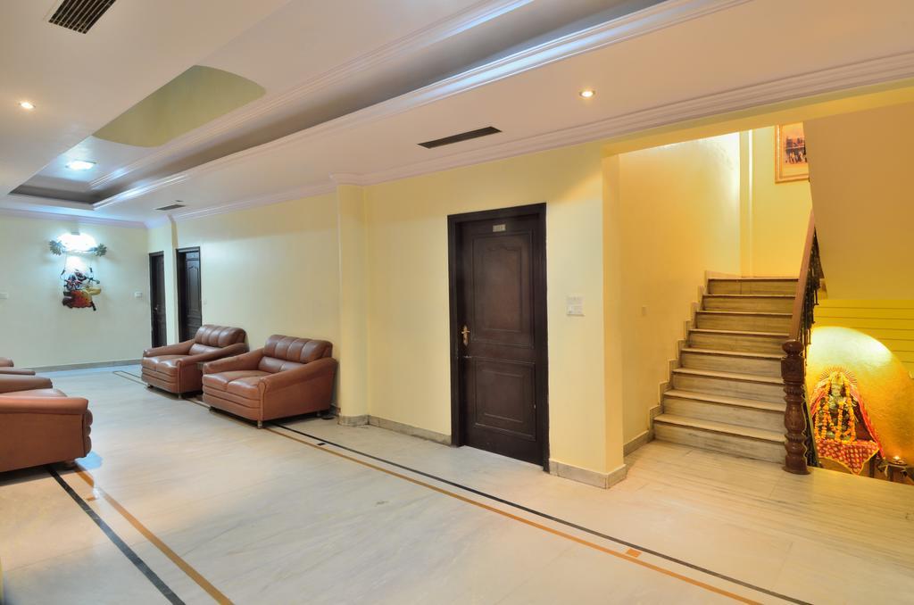 Hotel Roopa International Amritsar Dış mekan fotoğraf